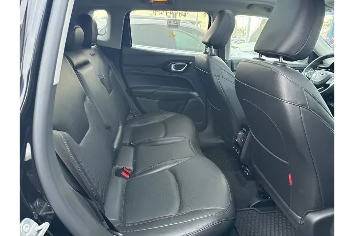 $23125 : Jeep Compass 2022 4x4 Trailh image 9