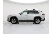 $32998 : Toyota RAV4 2024 AWD XLE 4dr thumbnail