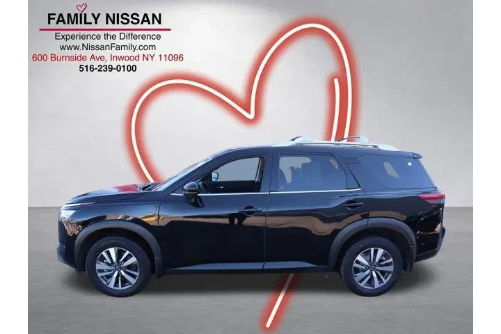 $35750 : Nissan Pathfinder 2025 AWD S image 6