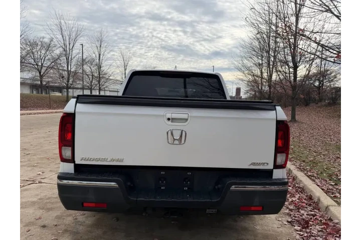 $19997 : 2019 Ridgeline Sport image 6