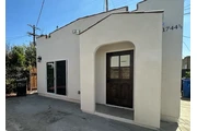 1BEDS 1BR HOUSE FOR RENT IN LA