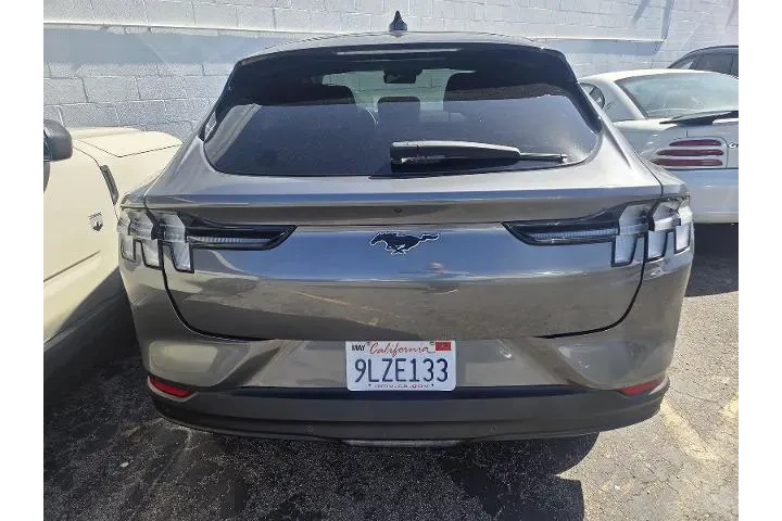 $28985 : Ford Mustang Mach-E 2023 Sel image 8