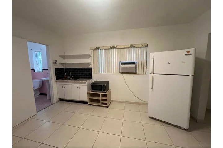 $1000 : HABITACION PARA UNA PERSONA image 1