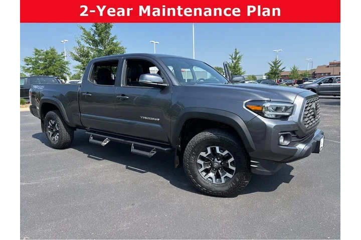 $31789 : Silver Certified2022 Tacoma T image 1