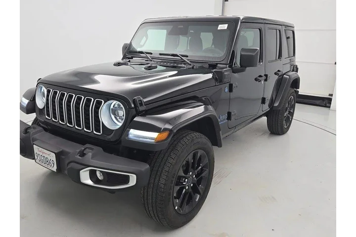 $33998 : Jeep Wrangler 2025 4x4 Sahar image 3