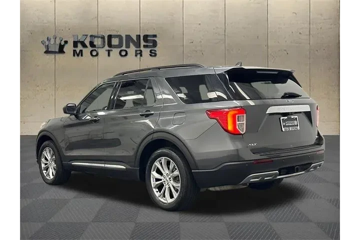 $17750 : Ford Explorer 2020 AWD XLT 4 image 6
