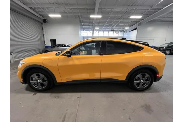 $24467 : Ford Mustang Mach-E 2023 Sel image 6