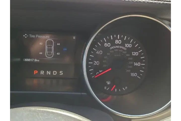 $18577 : Ford Mustang 2019 EcoBoost P image 6