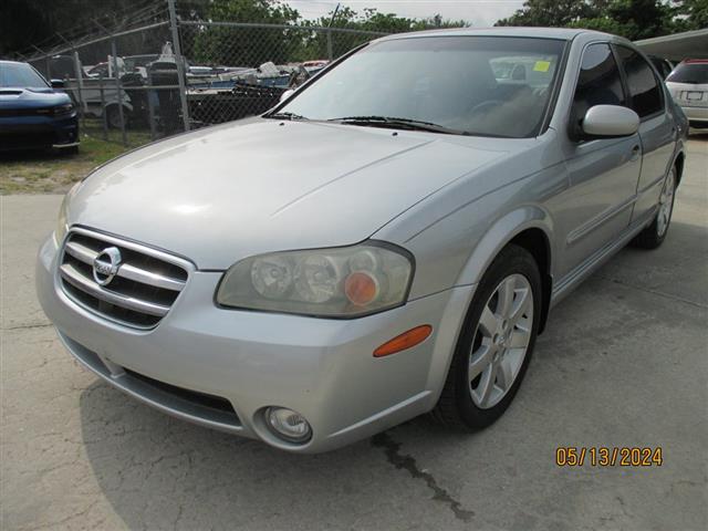 $7995 : 2003 Maxima image 1