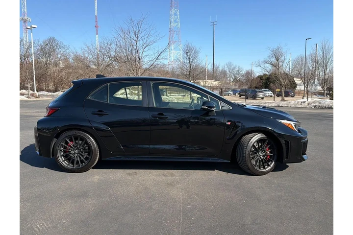 $50000 : Gold Certified2025 GR COROLLA image 3