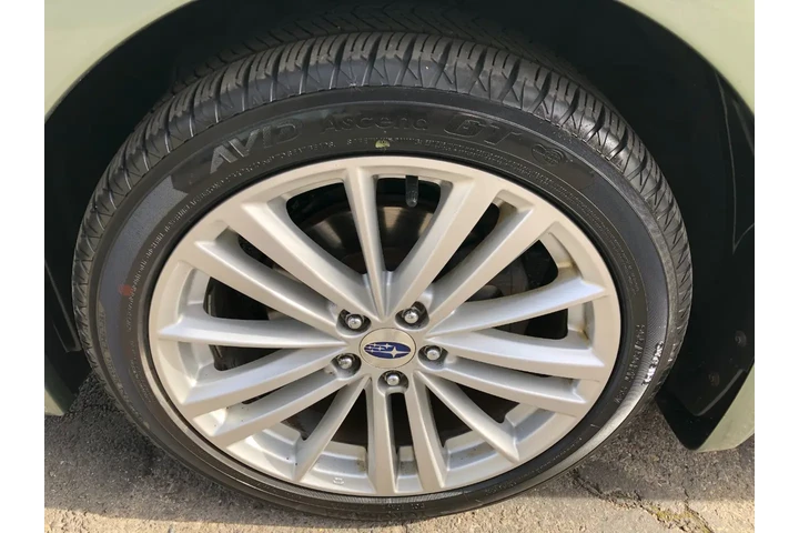 $12760 : 2015 Impreza 2.0i Limited PZE image 9