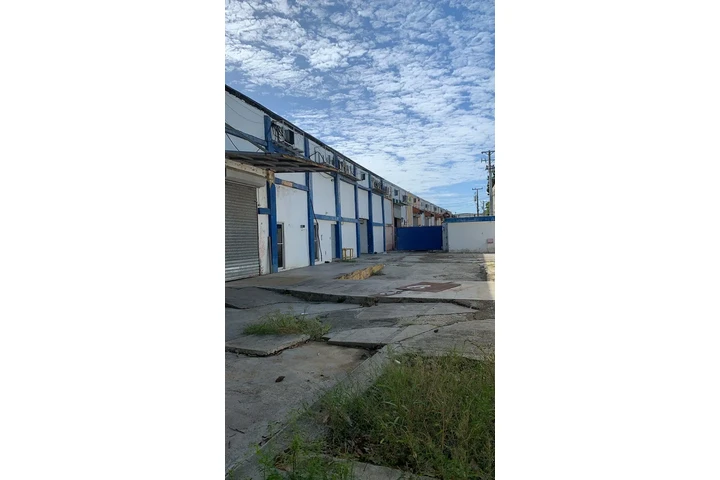 $15000 : Arriendo Nave Refrigerada image 3