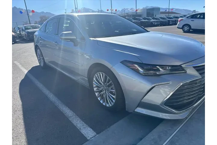 $32095 : Toyota Avalon Hybrid 2019 Li image 2