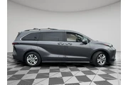 $47778 : 2025 Sienna XLE 7-Passenger thumbnail