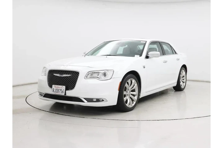 $29998 : Chrysler 300 2019 C 4dr Seda image 4