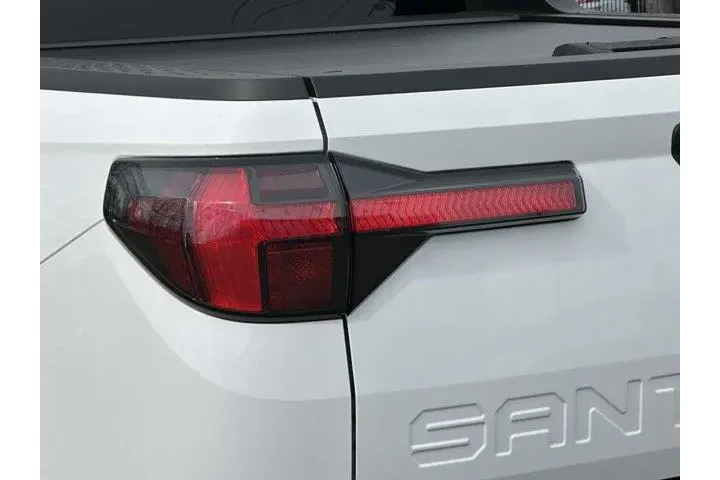 $23750 : Hyundai SANTA CRUZ 2024 AWD image 8