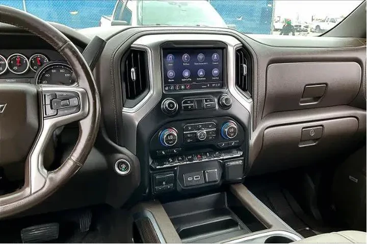 $27834 : Chevrolet Silverado 1500 201 image 7