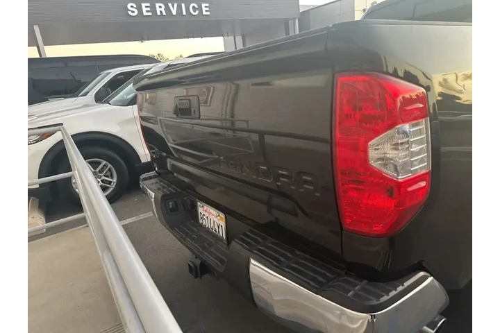 $24000 : Toyota Tundra 2016 4x2 SR5 4 image 5