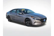 $16900 : Hyundai ELANTRA 2023 SEL 4dr thumbnail