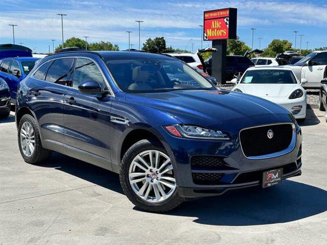 $17695 : 2017 F-PACE 35t Prestige image 4