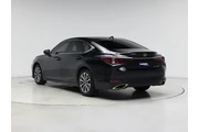 $35998 : Lexus ES 350 2023 4dr Sedan thumbnail