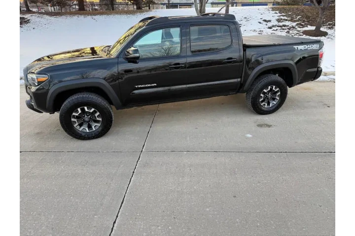 $25997 : 2021 Tacoma TRD Off-Road image 9
