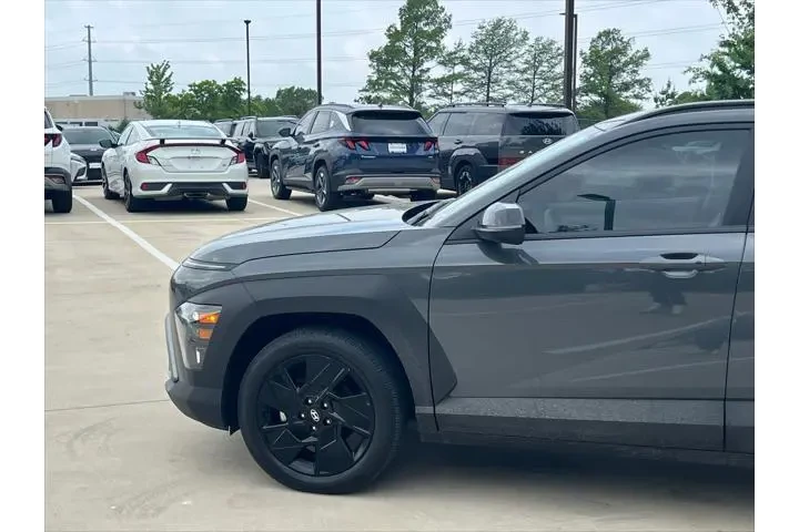 $24001 : Hyundai KONA 2026 SEL Sport image 7