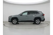$29998 : Toyota RAV4 2023 AWD XLE 4dr thumbnail