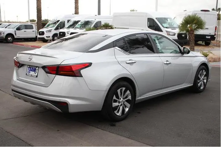 $16510 : Nissan Altima 2024 2.5 S 4dr image 8