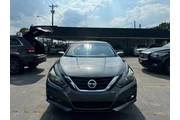 $12995 : 2018 Altima 2.5 SR thumbnail