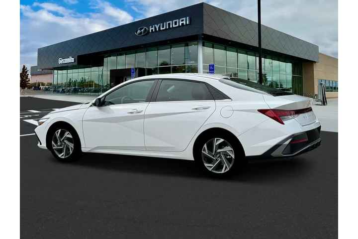 $24940 : Hyundai ELANTRA 2025 SEL Con image 4