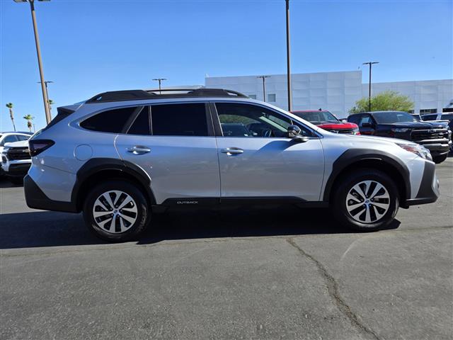 $29391 : Pre-Owned 2024 Outback Premium image 7