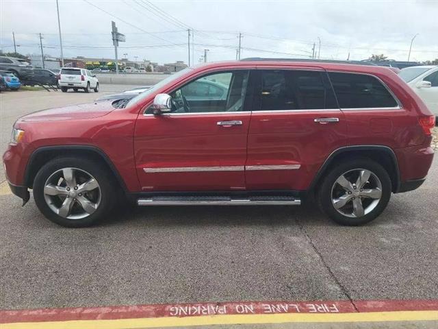 $12000 : 2011 Grand Cherokee Limited image 4