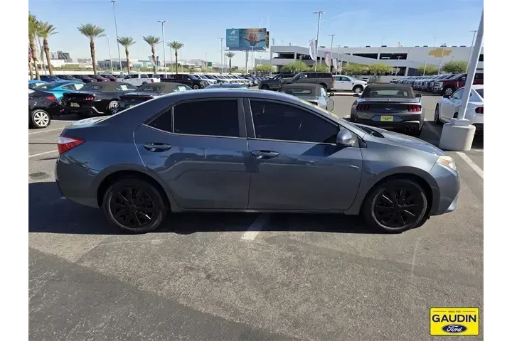 $9777 : Toyota Corolla 2015 S 4dr Se image 8