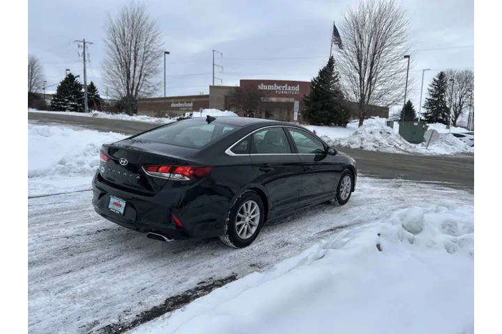 $11990 : 2018 Sonata SE image 6