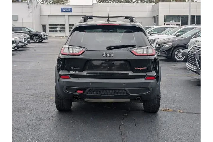 $14631 : Jeep Cherokee 2019 4x4 Trail image 8