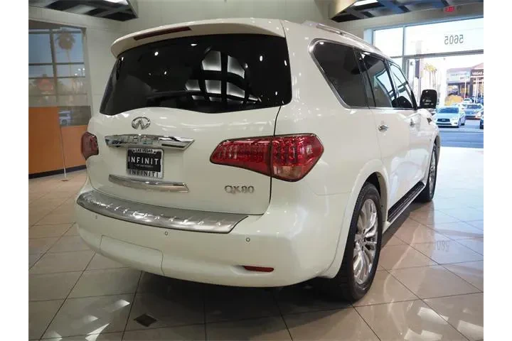 $17995 : INFINITI QX80 2017 AWD 4dr S image 7