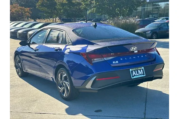 $19720 : Hyundai ELANTRA 2025 SEL Spo image 7