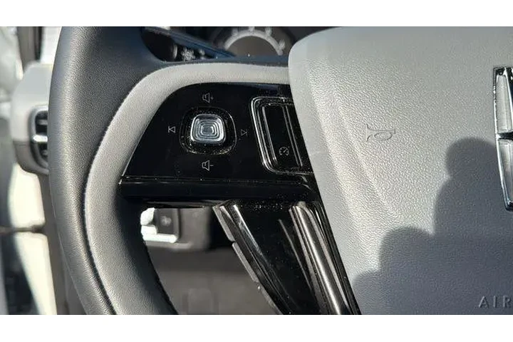 $28536 : Lincoln Corsair 2022 Standar image 7