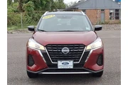 $20997 : Nissan Kicks 2024 SV 4dr Cro thumbnail