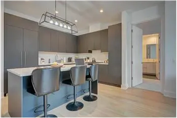 $4200 : Rental property with 2 bedro image 1