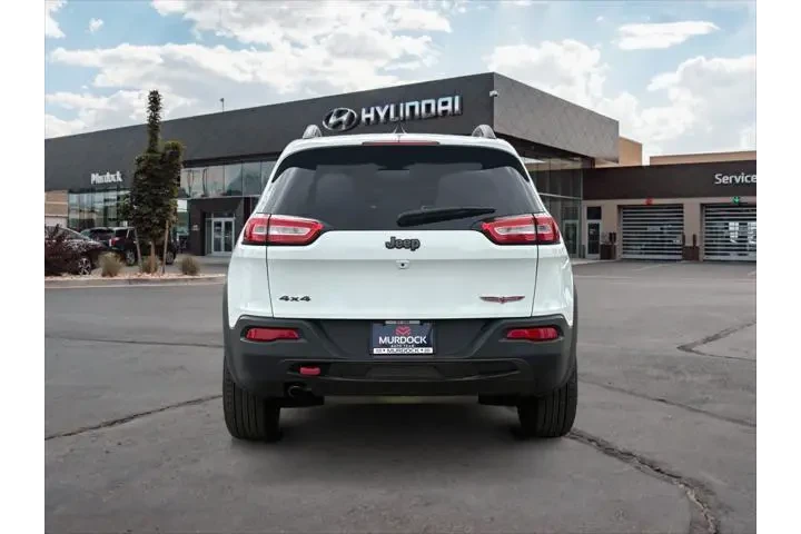 $12452 : Jeep Cherokee 2017 4x4 Trail image 4