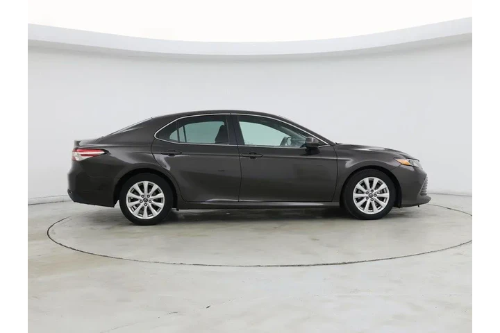 $20998 : Toyota Camry 2018 LE 4dr Sed image 7