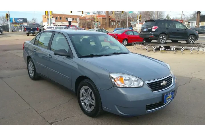$5999 : 2008 Malibu Classic LS image 5