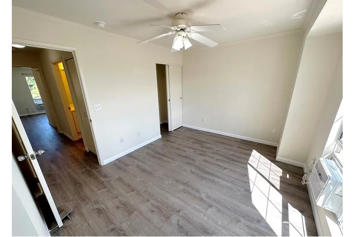 $1100 : Impresionante casa en Pacifica image 10