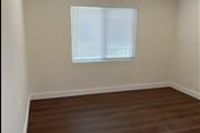 $700 : charming modern 2 bedroom thumbnail