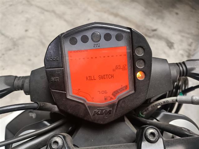 $4500 : Moto KTM Duke 250 image 5