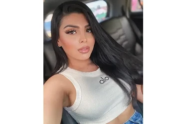 VALENTINA EN KOREA TOWN en Los Angeles