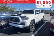 $35991 : PRE-OWNED 2018 TOYOTA TACOMA thumbnail