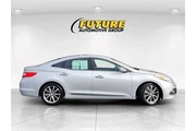 $13488 : Hyundai Azera 2016 4dr Sedan thumbnail